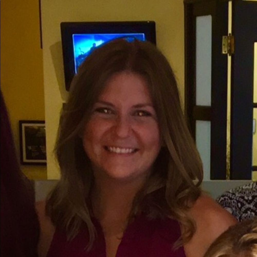Meet your Posher, Jennifer